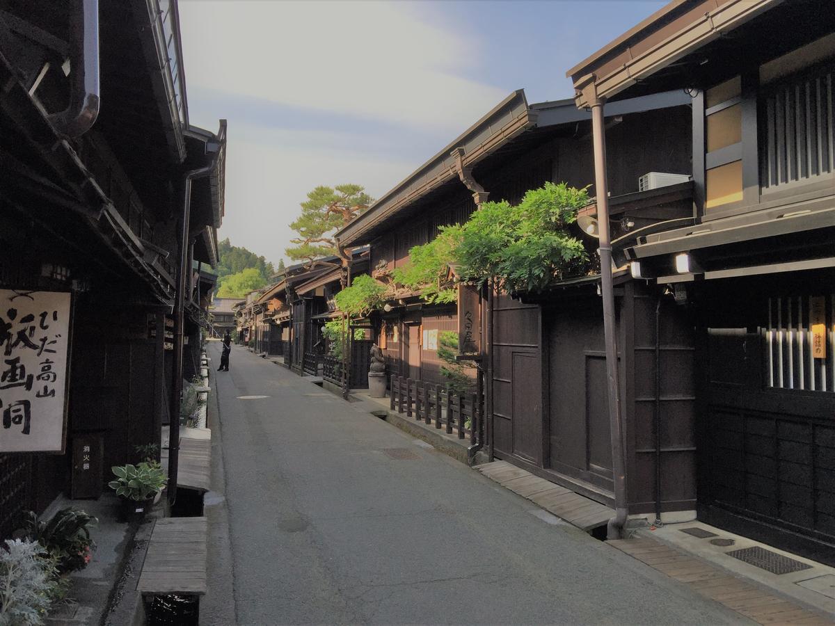Guesthouse Daruma Takayama  Extérieur photo