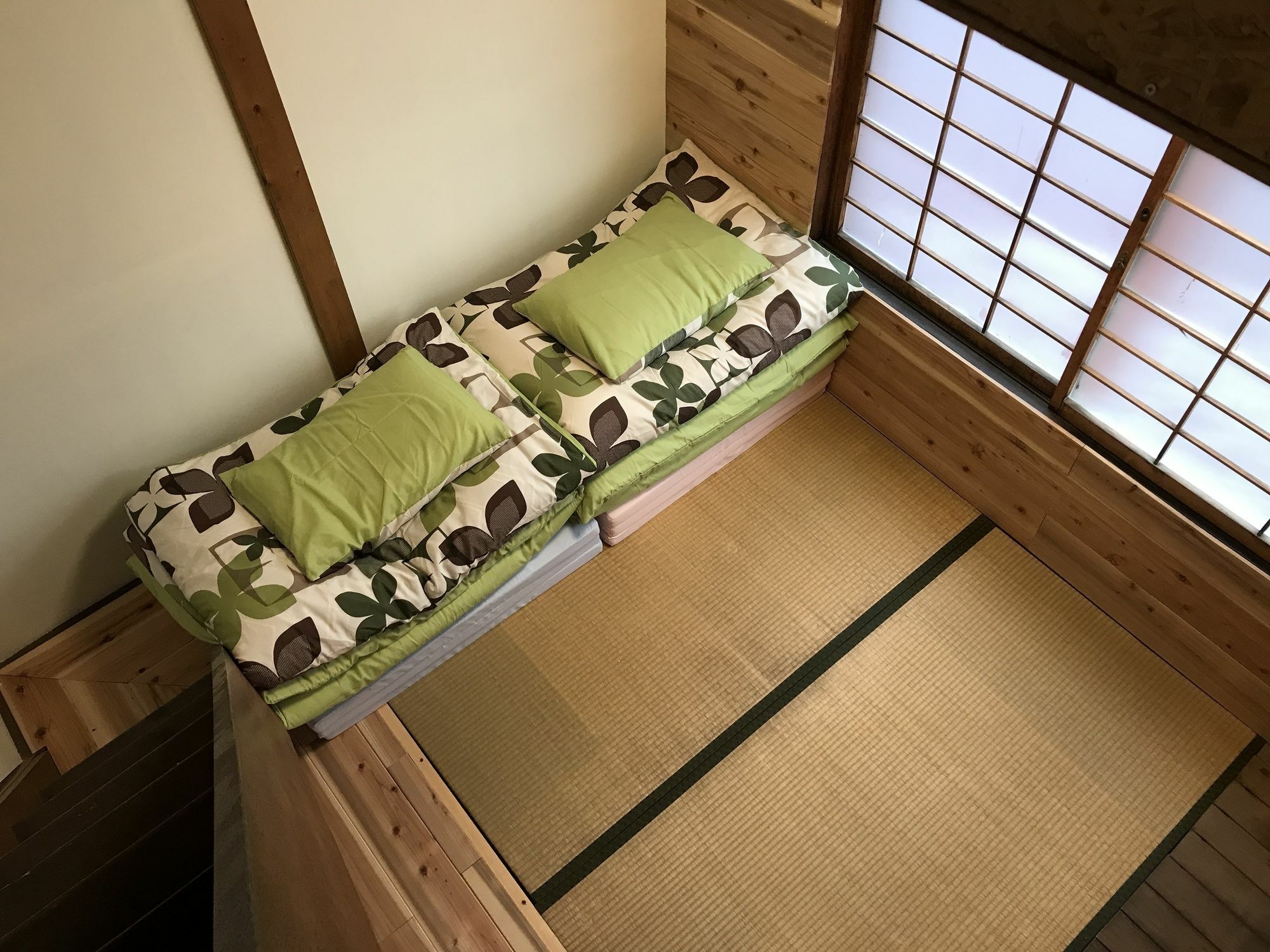 Guesthouse Daruma Takayama  Extérieur photo