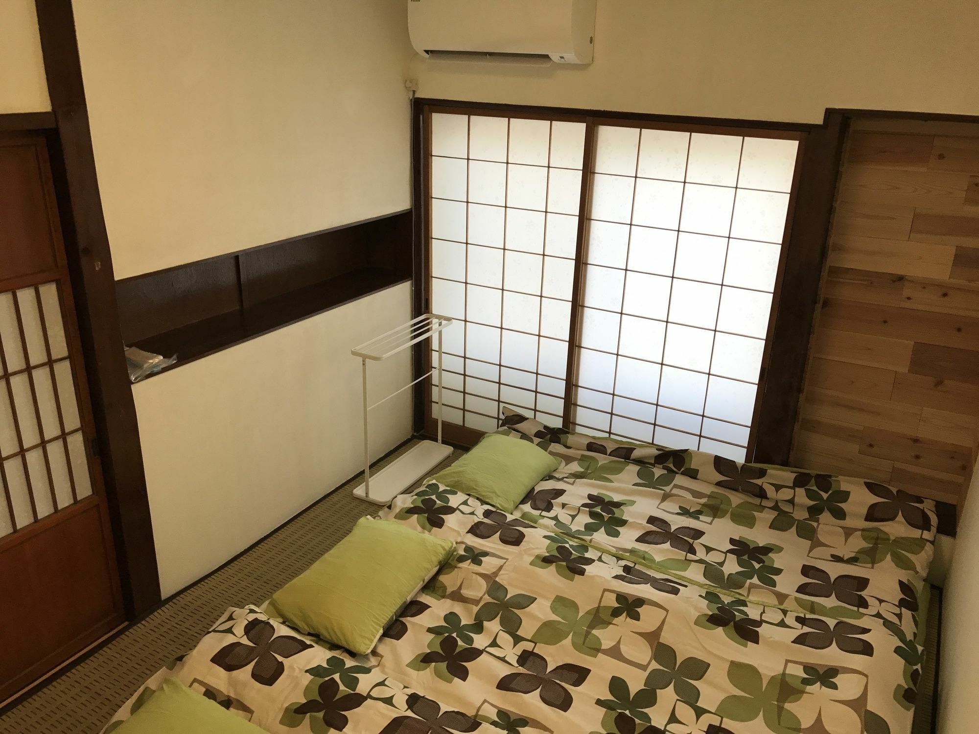 Guesthouse Daruma Takayama  Extérieur photo